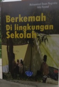 Image of Berkemah di lingkungan sekolah