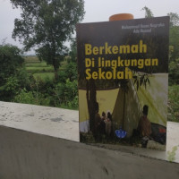 Image of Berkemah di Lingkungan Sekolah